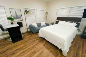 NEW Modern Studio Lower Greenville with Free Coffee